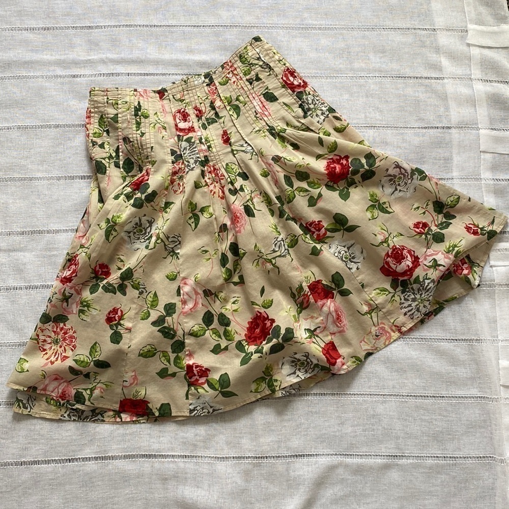 Cabi cotton skirt with rose design. - Picture 2 of 10